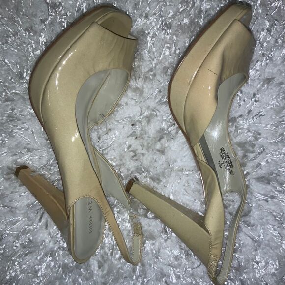 Nine West Platform Sandals  - Picture 6 of 10